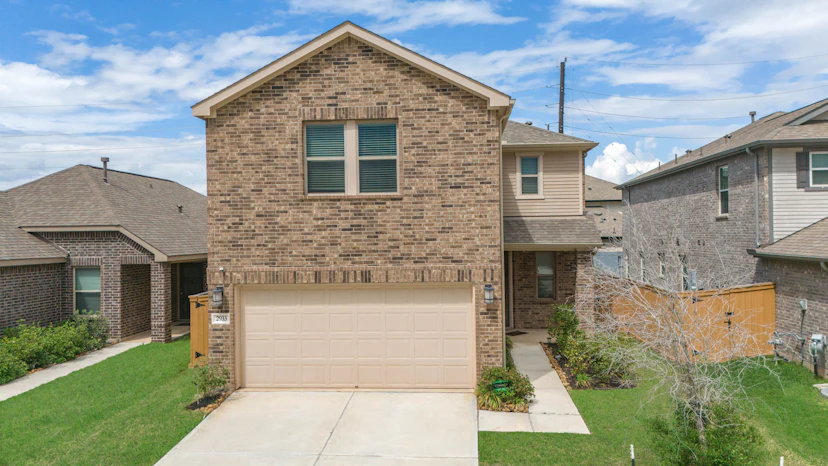 2933 Grand Anse Drive