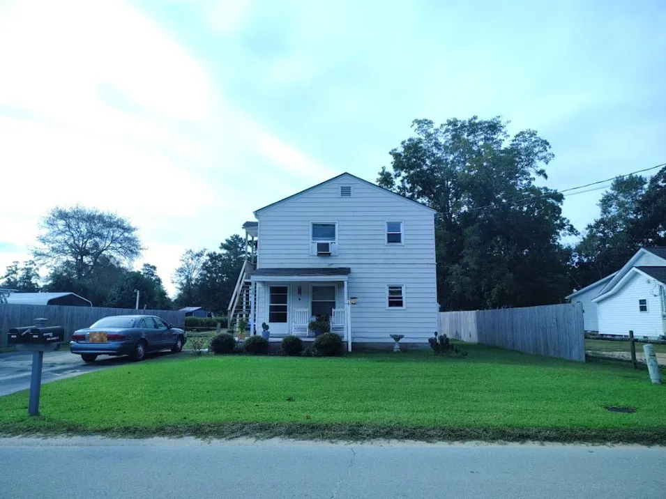 2110 S. Lakeview Dr Newport, NC 28570, Carteret County