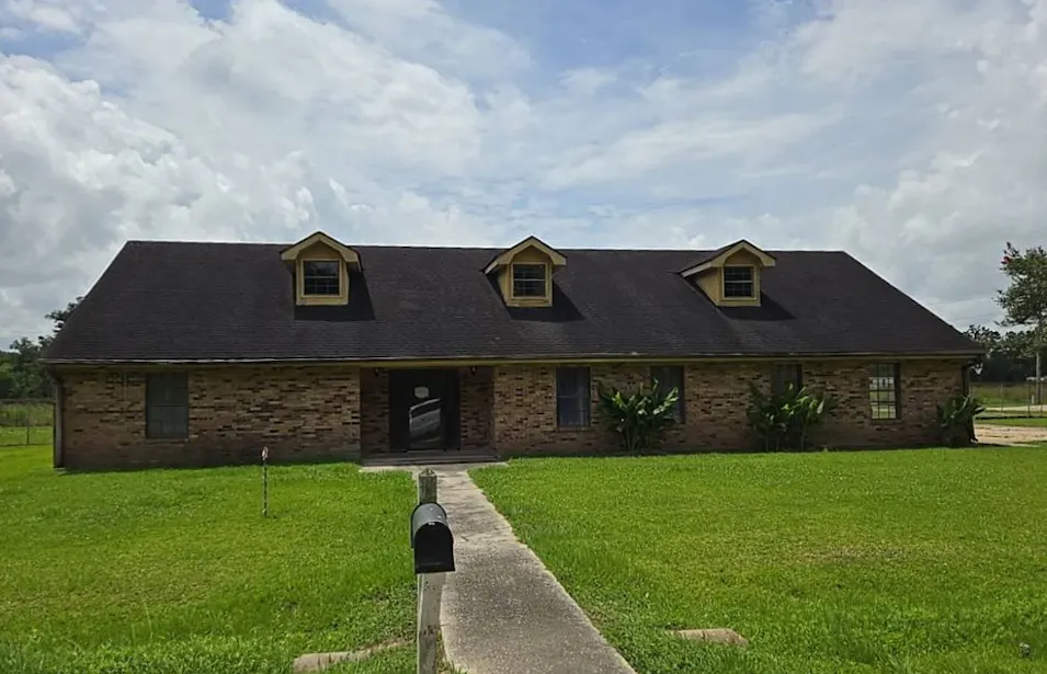 208 Hedgeford Dr Gray, LA 70359, Terrebonne Parish County