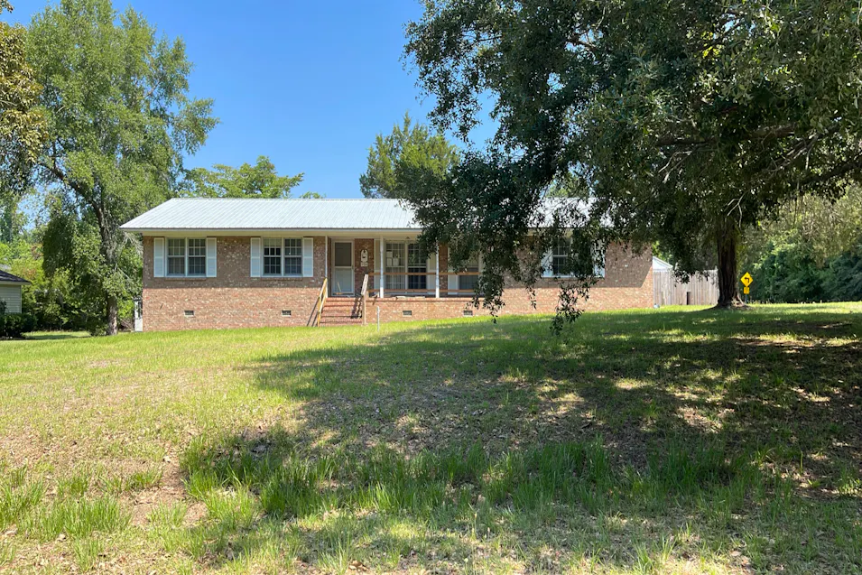 705 White Oak Dr Johnsonville, SC 29555, Florence County
