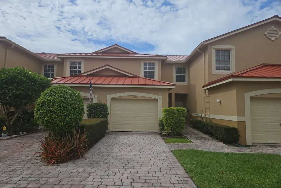 4167 Crystal Lake Dr Deerfield Beach, FL 33064, Broward County