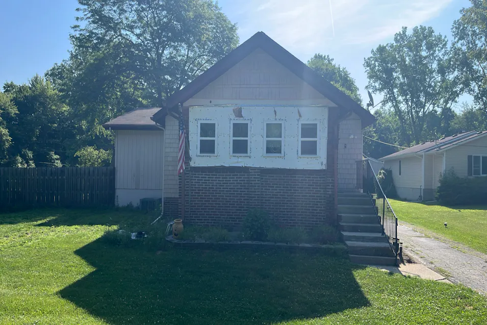 8746 Secor Rd Lambertville, MI 48144, Monroe County