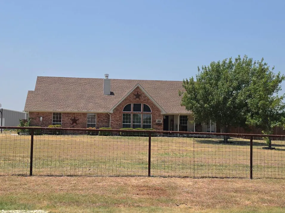 8239 Crestview Road Sanger, TX 76266, Denton County