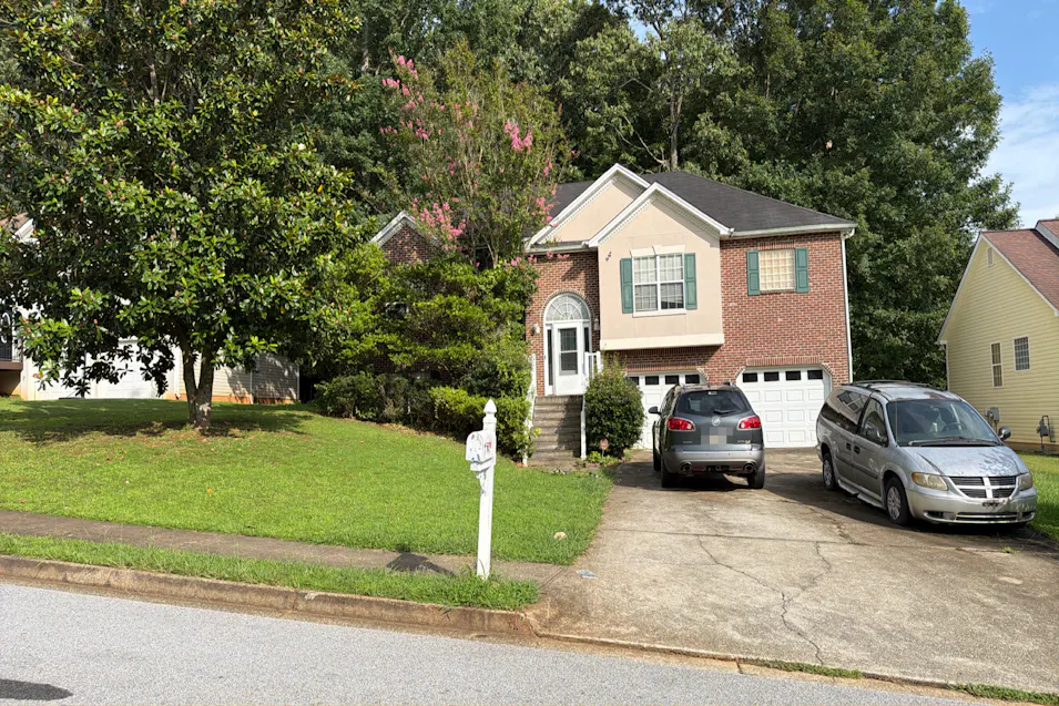 4033 Water Hole Court Douglasville, GA 30135, Douglas County