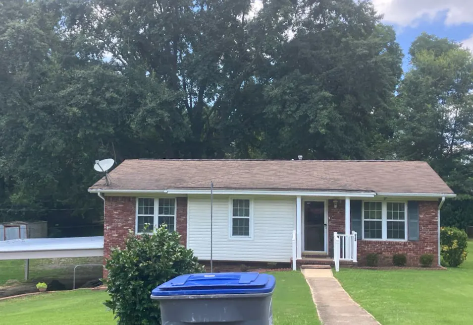 924 Crestview Ln Adamsville, AL 35005, Jefferson County