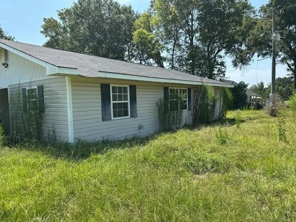 18361 Hwy 8 Leesville, LA 71446, Vernon County