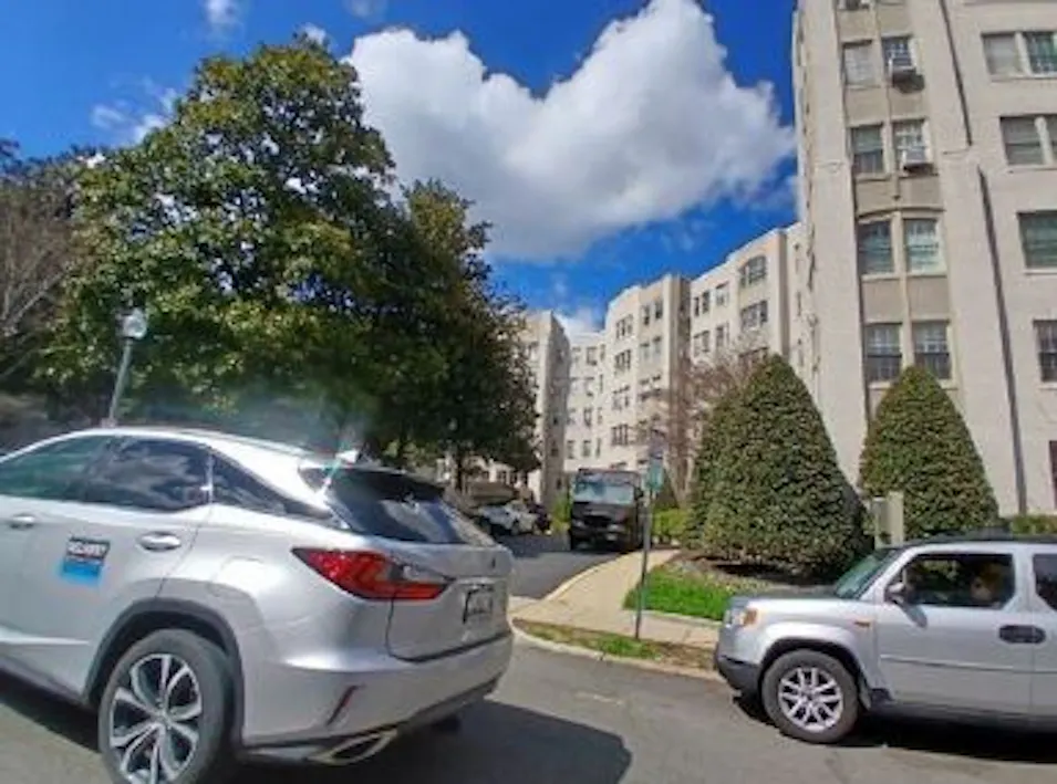 2737 Devonshire Pl NW Unit 312 Washington, DC 20008, District of Columbia County