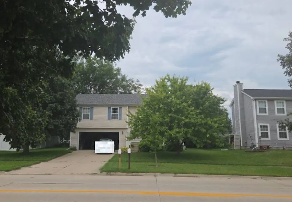 2917 Clearwater Ave Bloomington, IL 61704, McLean County