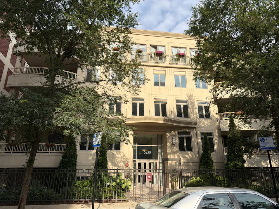 5230 N Kenmore Ave Unit 2c Chicago, IL 60640, Cook County