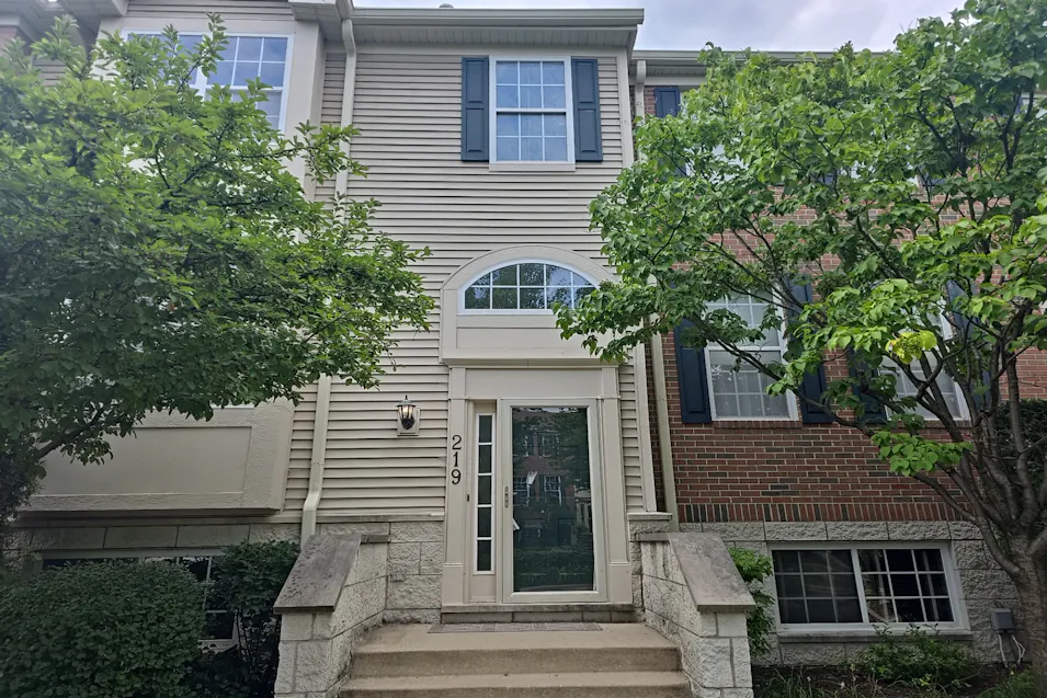 219 Willow Blvd Willow Springs, IL 60480, Cook County