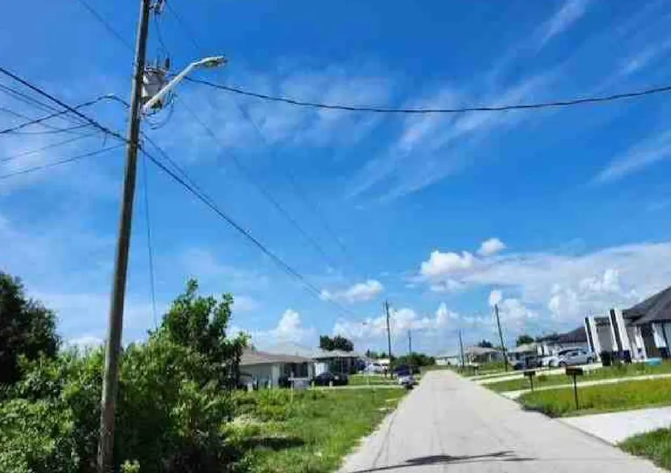 1525 S Haviland Ave Lehigh Acres, FL 33973, Lee County