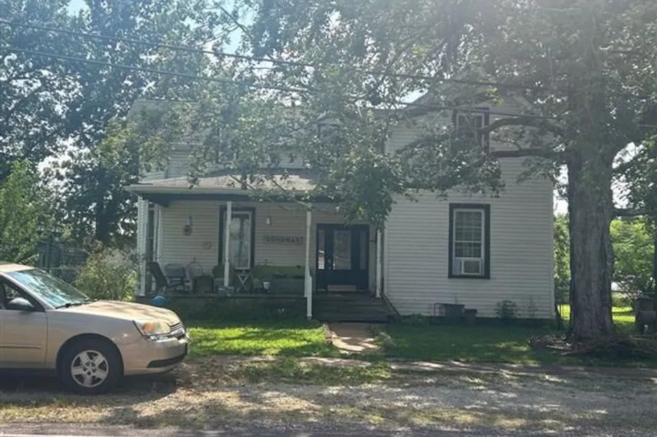1113 Cedar St Bismarck, MO 63624, St. Francois County