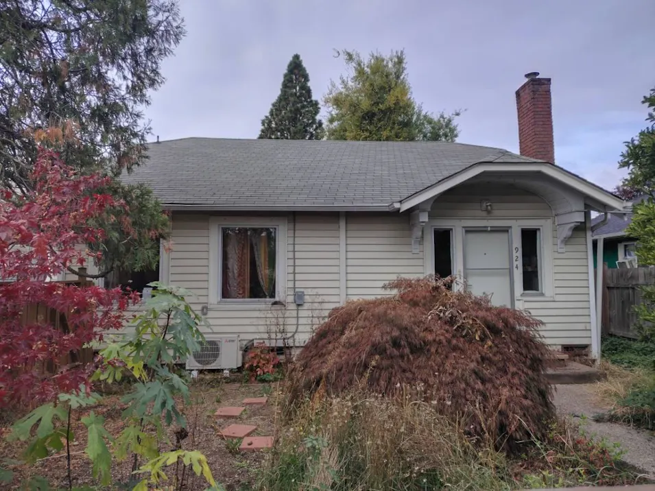 924 Chambers Street Eugene, OR 97402, Lane County