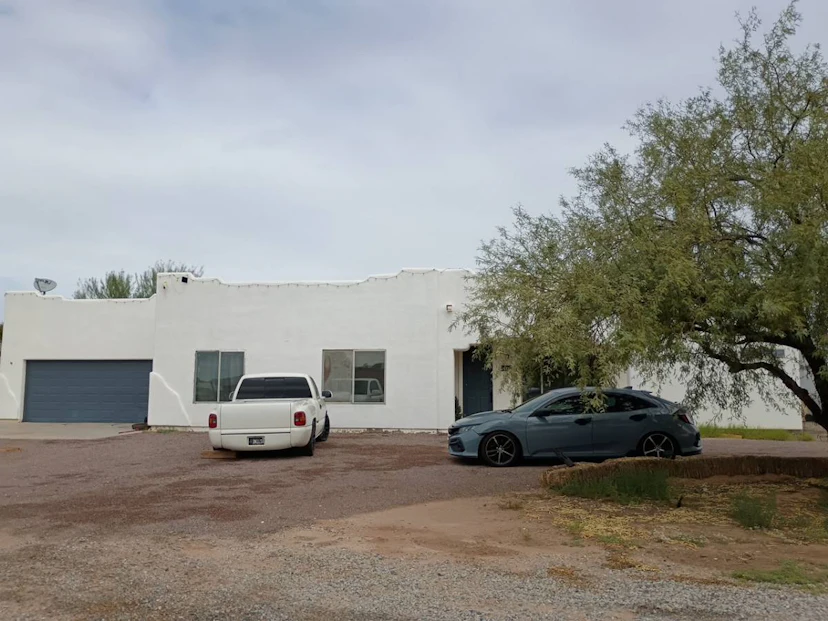 20334 W Hubbard Rd