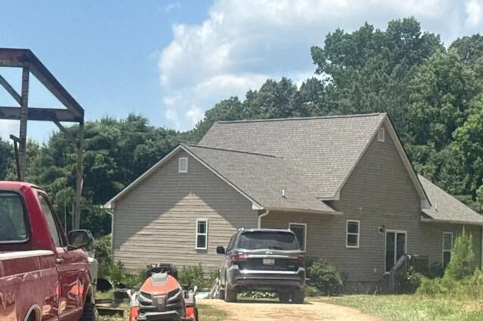 5622 Highway 114 Lyerly, GA 30730, Chattooga County