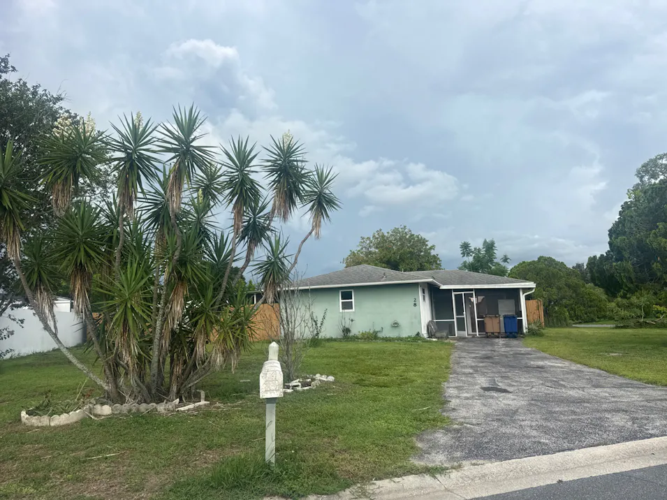 28 Burrstone Ave Lehigh Acres, FL 33936, Lee County