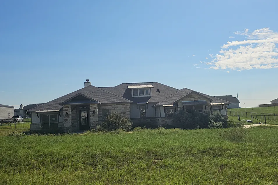 117 Valley View Dr La Vernia, TX 78121, Wilson County