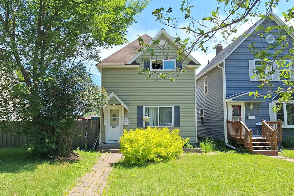 1718 Banks Ave Superior, WI 54880, Douglas County