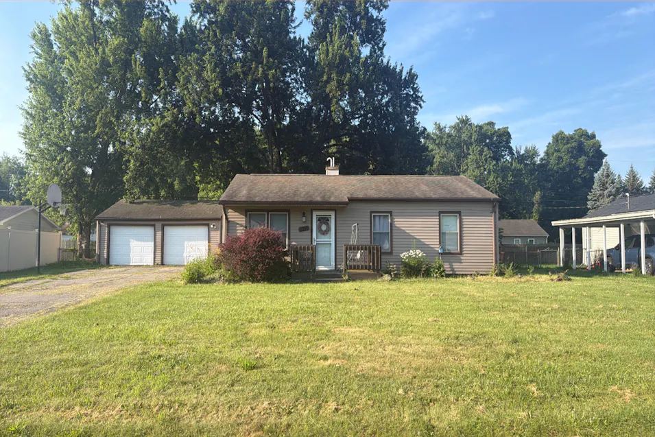1011 Cranbrook Rd Jackson, MI 49201, Jackson County