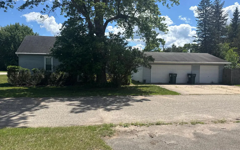 330 Lafayette St Redgranite, WI 54970, Waushara County