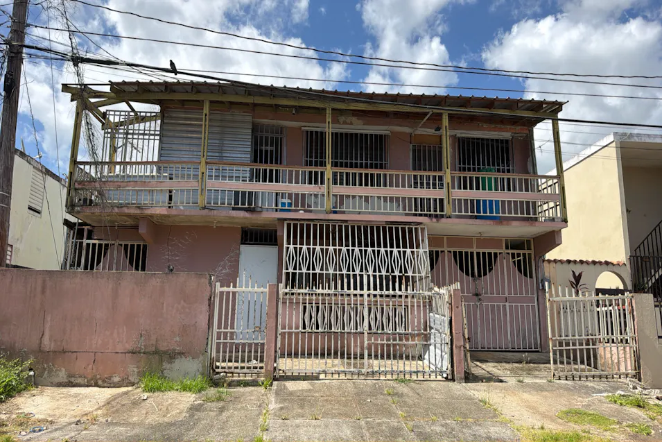614 Las Palmas Bo.Media Luna Toa Baja, PR 00949, Toa Baja County