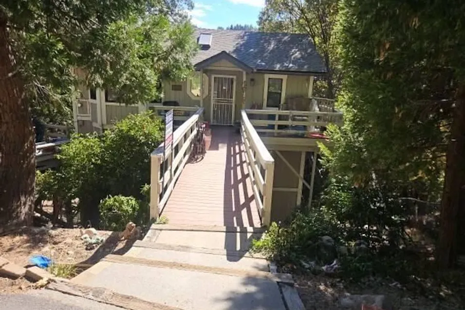 24672 Bernard Drive Crestline, CA 92325, San Bernardino County