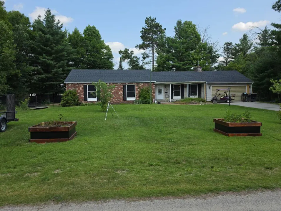 207 E 12th St Mio, MI 48647, Oscoda County