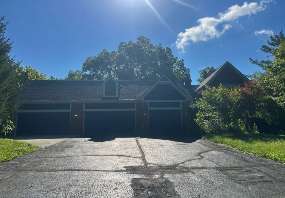 10023 Cedar Point Dr Carmel, IN 46032-9584, Hamilton County
