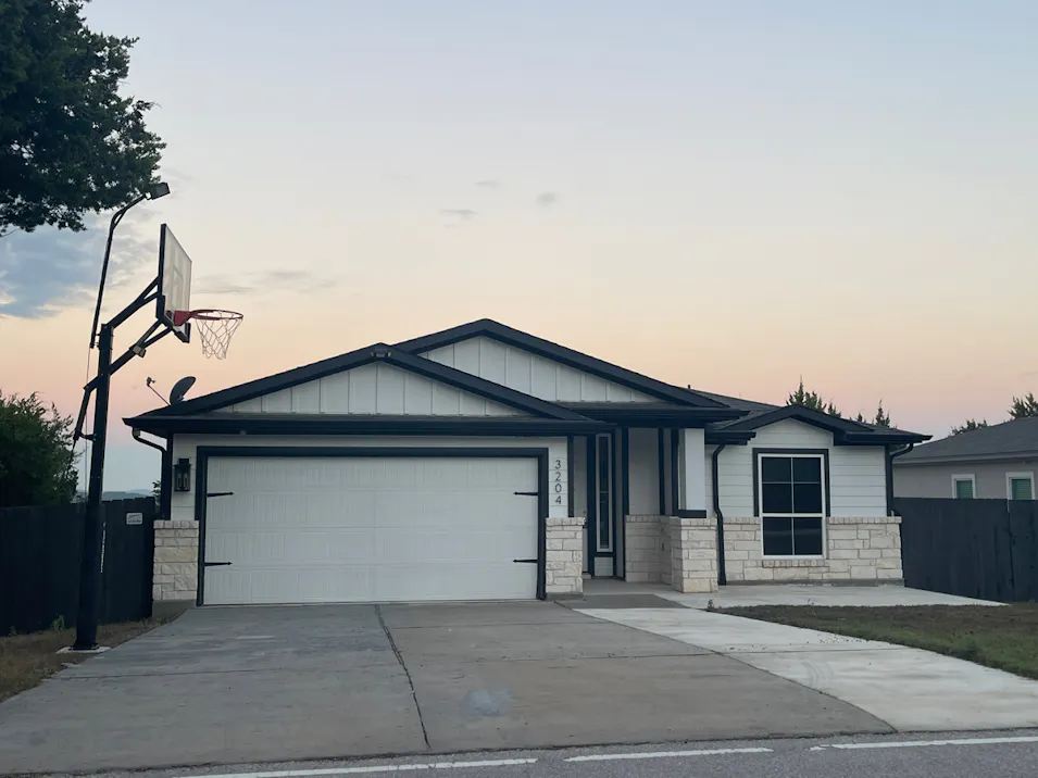 3204 Mount Vernon Lago Vista, TX 78645, Travis County