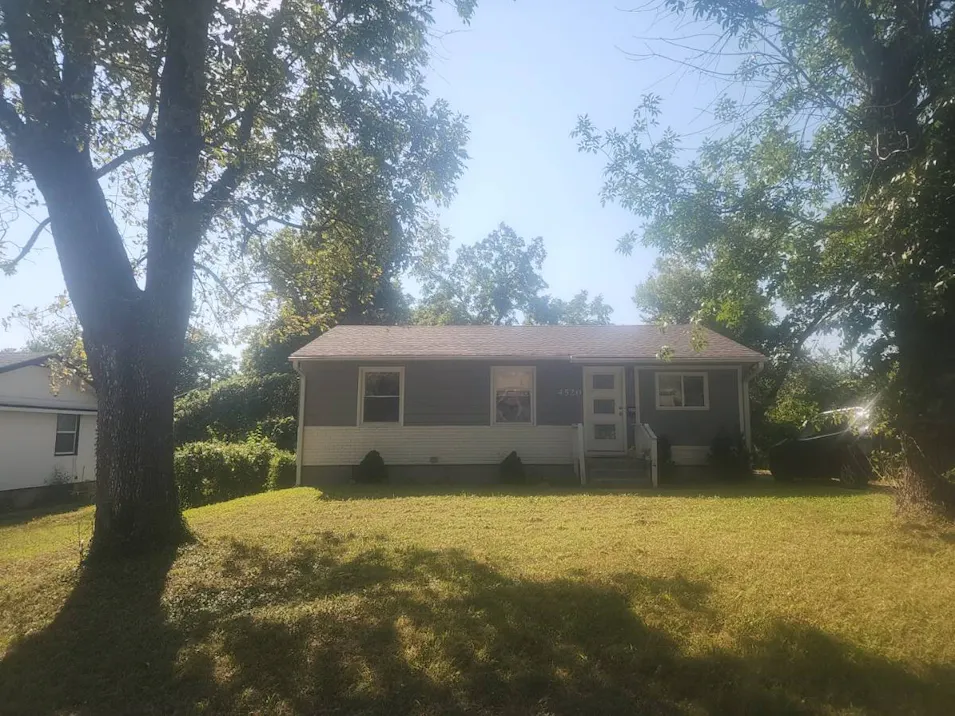 4520 Jackson Ave Kansas City, MO 64130, Jackson County