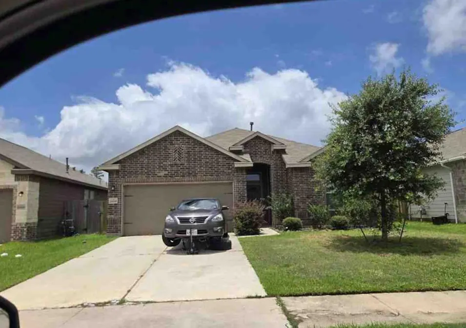 20065 Wade Hampton Dr Cleveland, TX 77327, Liberty County