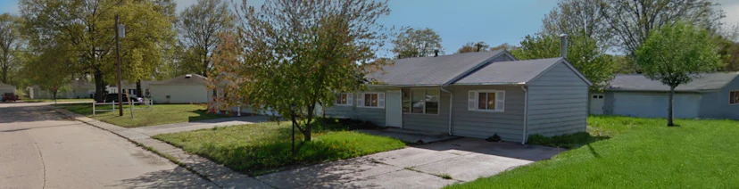 1105 Saint Clement Dr