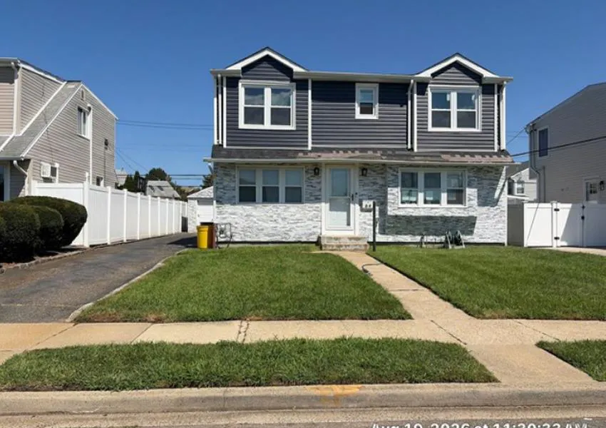 Ketcham Ave, Hicksville, NY 11801