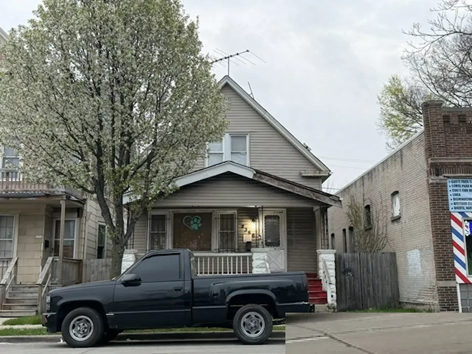 2356 S 13th St Milwaukee, WI 53215, Milwaukee County