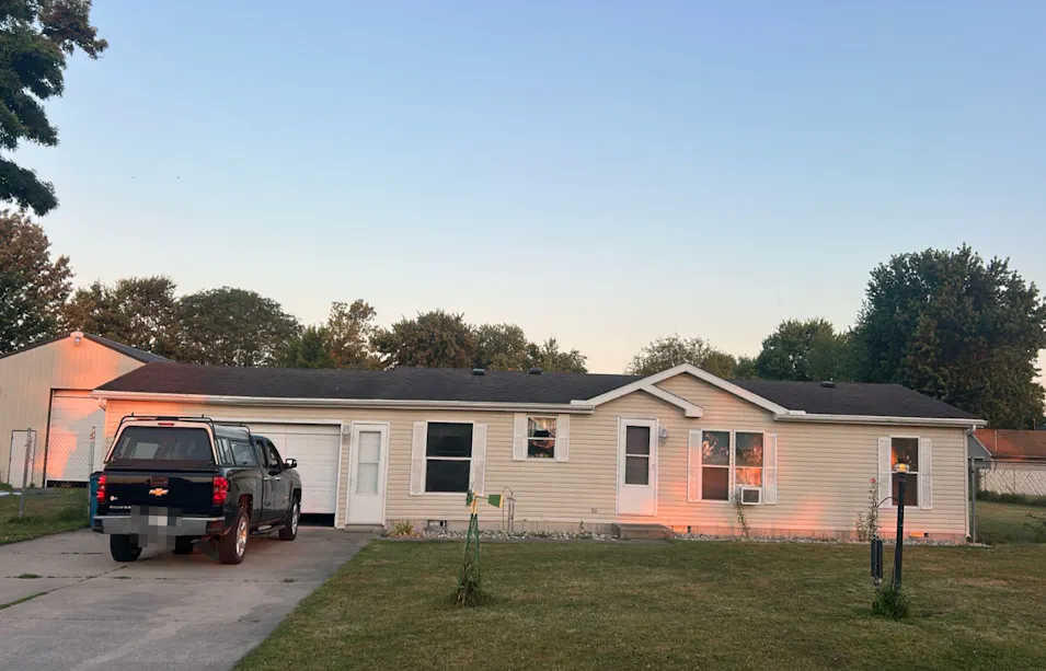 1728 Bertha St Woodburn, IN 46797-9461, Allen County