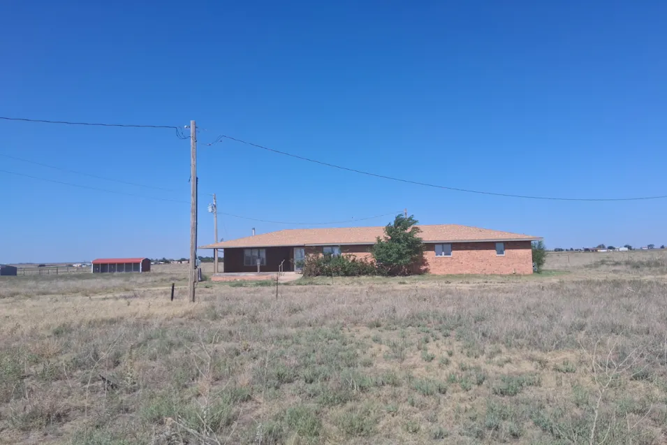1386 Curry Rd M Clovis, NM 88101, Curry County