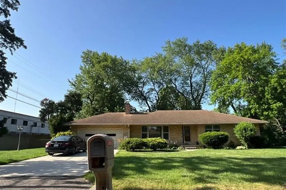 18185 New Jersey Dr Southfield, MI 48075, Oakland County