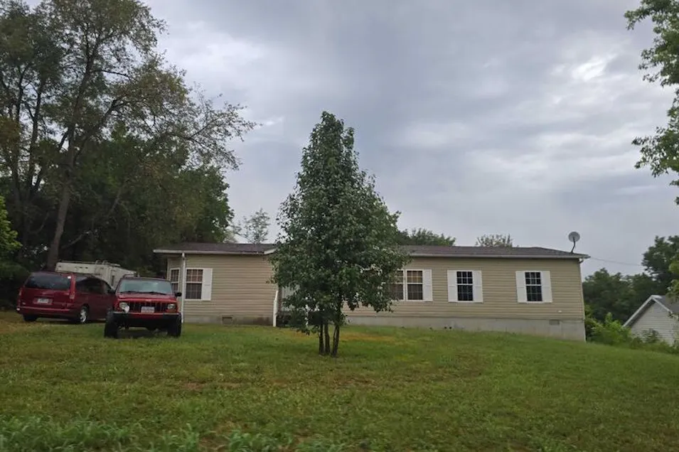 939 Meadow Dr Catawissa, MO 63015, Franklin County
