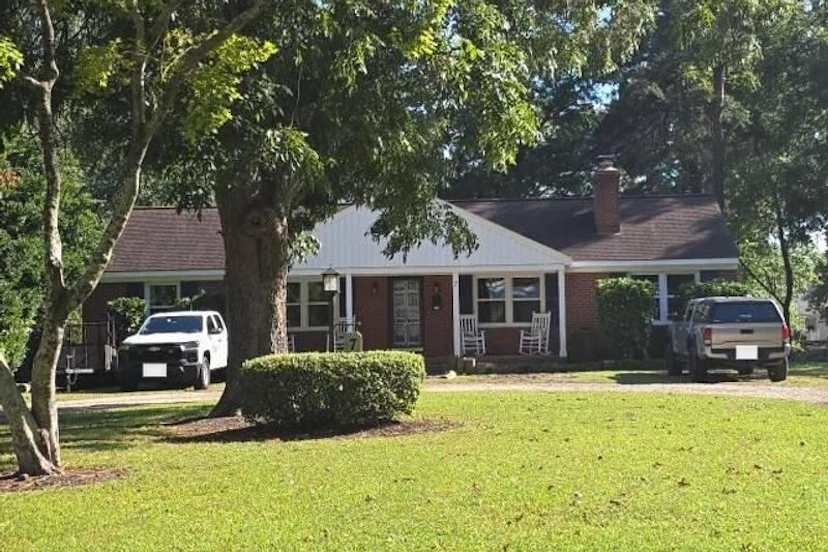 7 Miller Rd