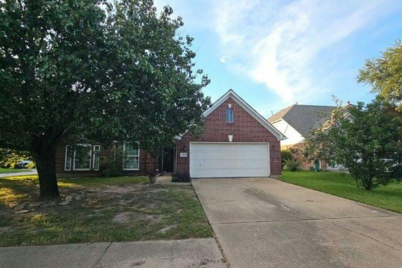 Aspen Ct, Baytown, TX 77523