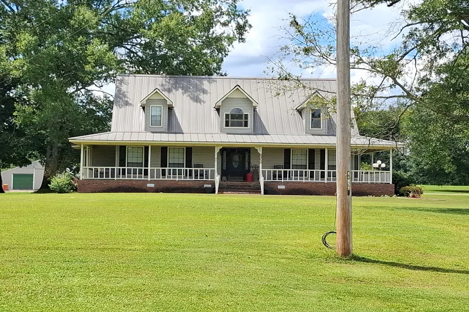 6950 County Road 131 Town Creek, AL 35672, Lawrence County