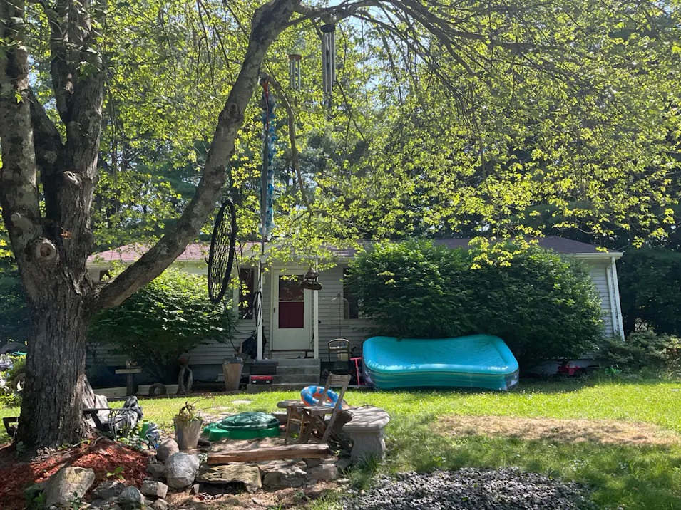 6 Arbor St Merrimack, NH 03054, Hillsborough County