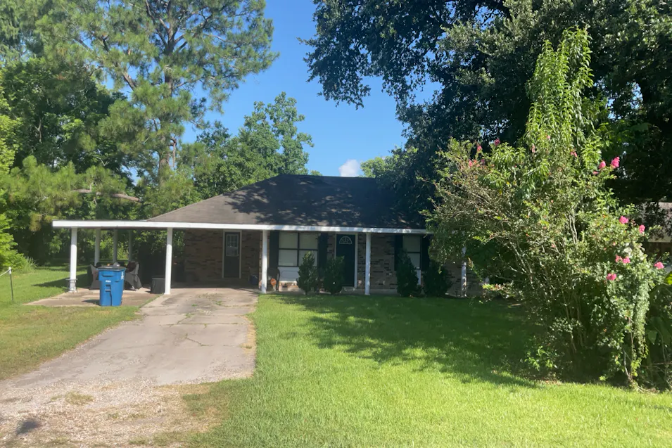 109burns Dr Donaldsonville, LA 70346, Ascension County