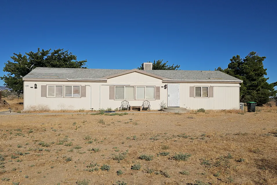 11194 Ailanthus Street Phelan, CA 92371, San Bernardino County
