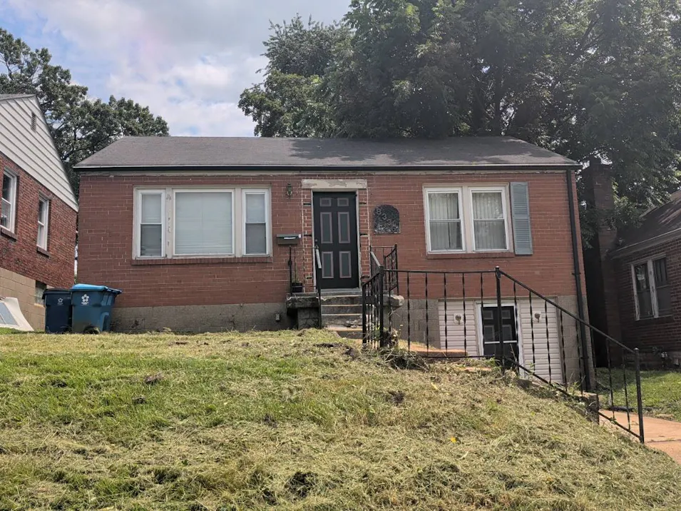 8336 Osborn Jennings, MO 63136, St. Louis County