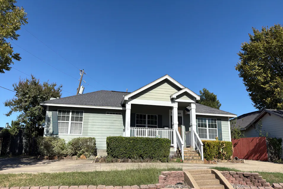 1330 Fairview Ave Dallas, TX 75223, Dallas County