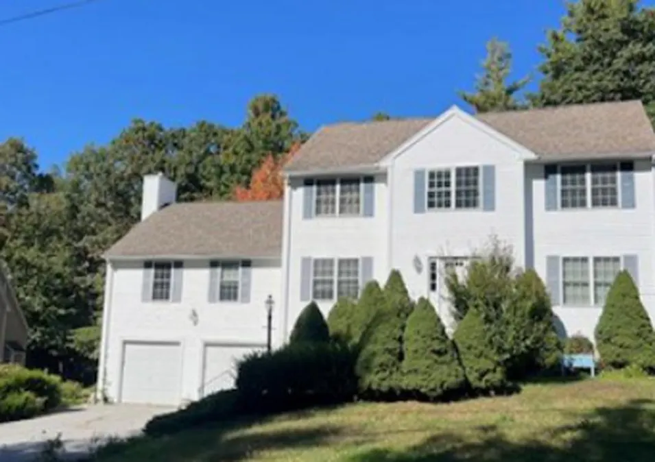 19 Milford Road Grafton, MA 01560, Worcester County