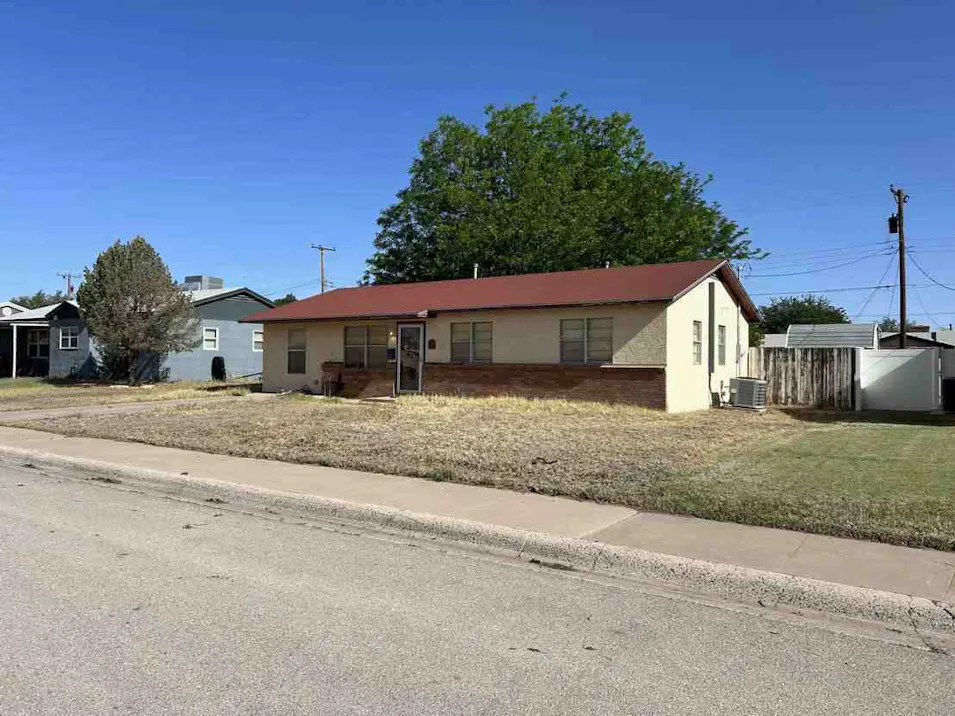 1810w Booker Ave Artesia, NM 88210, Eddy County