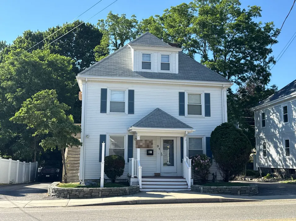 31 Samoset St Plymouth, MA 02360, Plymouth County