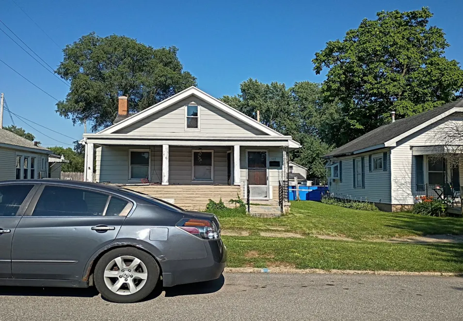 506 S 35th St South Bend, IN 46615, St. Joseph County